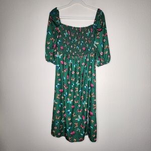 If She Loves Green Butterfly Dress L